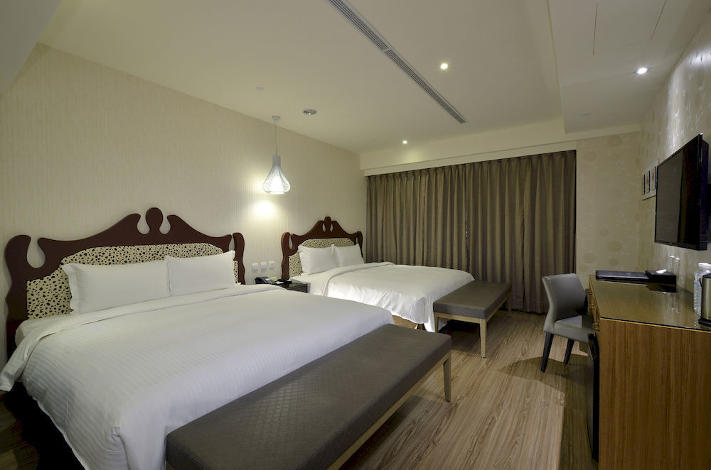 สเตย์ โฮเต็ล Hotel ไถจง ภายนอก รูปภาพ