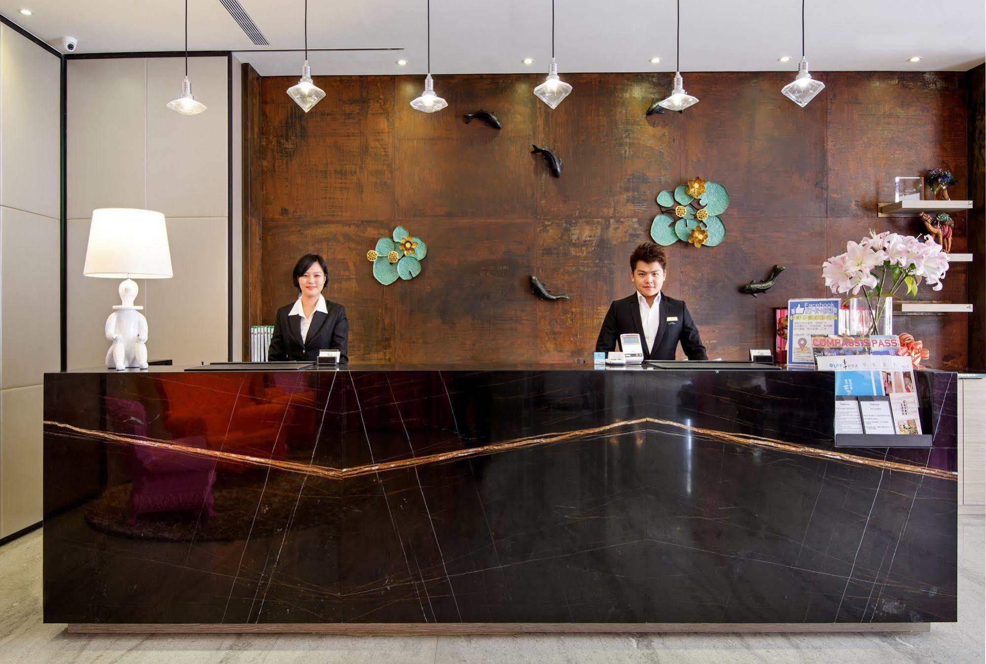 สเตย์ โฮเต็ล Hotel ไถจง ภายนอก รูปภาพ